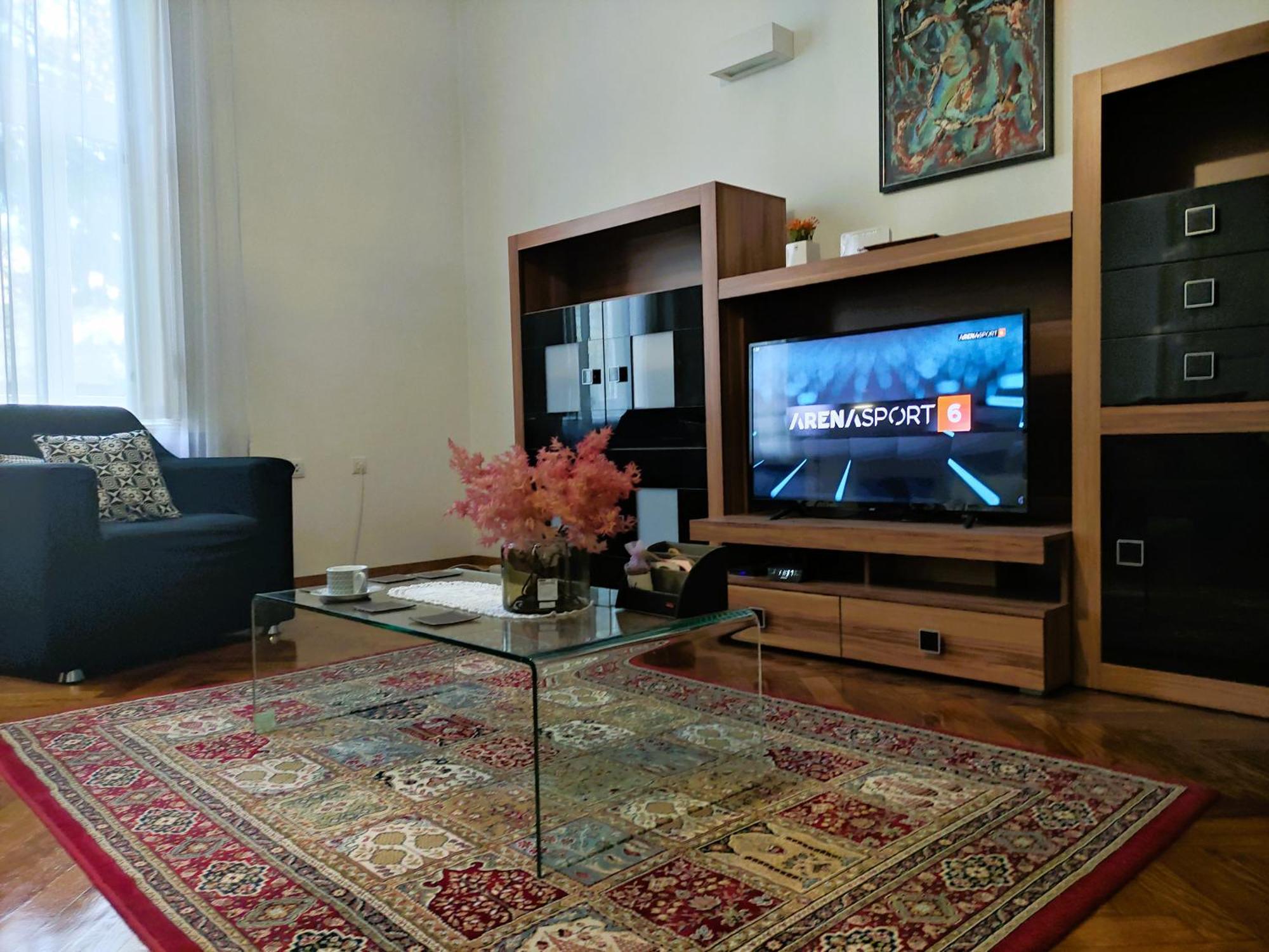 Konzul -Top Apartment, Strict Center, Parking Osijek Eksteriør billede
