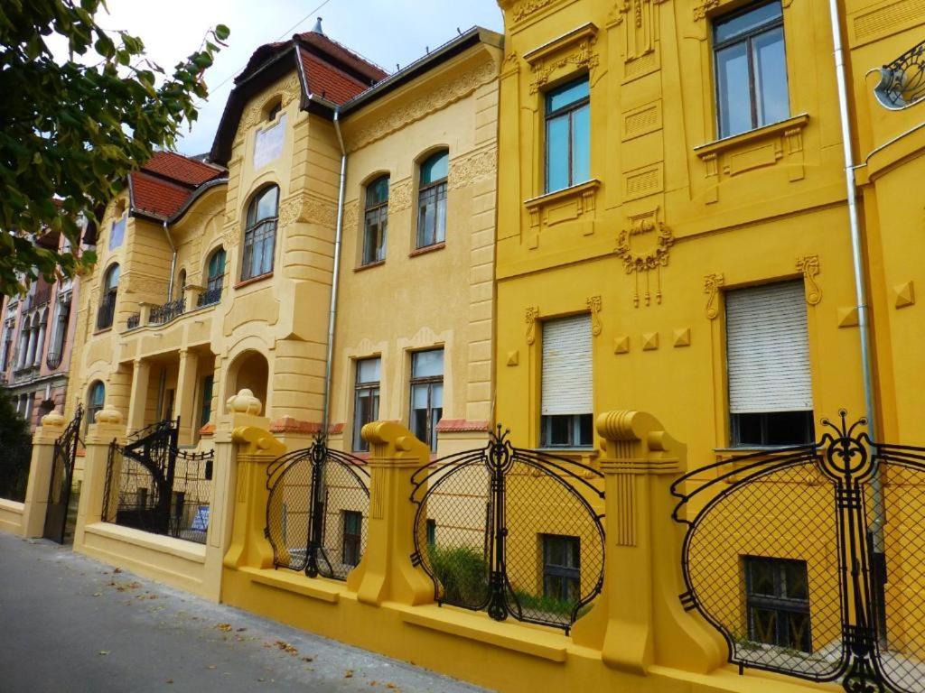 Konzul -Top Apartment, Strict Center, Parking Osijek Eksteriør billede